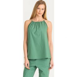 TOP VETUSTA Sportmax Code. Zielone bluzki damskie Sportmax Code, z aplikacjami, z bawełny, z okrągłym kołnierzem. Za 509,00 zł.