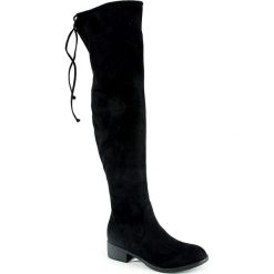 Buty zimowe damskie: Kozaki w kolorze czarnym