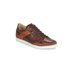 Buty Casual Attitude JALIYADE. Pomarańczowe trampki męskie Casual Attitude, bez wzorów, casualowe, bez zapięcia. Za 247,20 zł.