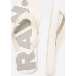 G-Star Raw - Japonki. Szare klapki damskie G-Star RAW, bez wzorów, z materiału, bez obcasa. Za 119,90 zł.