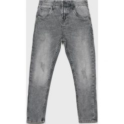 Blukids - Jeansy dziecięce 140-170 cm. Szare spodnie chłopięce Blukids, bez wzorów, z elastanu. W wyprzedaży za 79,90 zł.