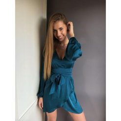 Sukienka VEGAS. Sukienki damskie Divinostyle, s, bez wzorów, z poliesteru, bez kołnierzyka, bez rękawów. Za 159,00 zł.