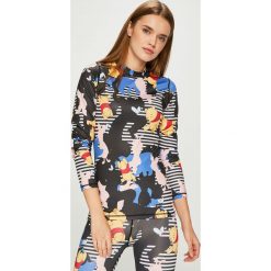 Femi Stories - Bluzka Pisco. Szare bluzki damskie marki Femi Stories, s, z elastanu, casualowe, z okrągłym kołnierzem. W wyprzedaży za 139,90 zł.
