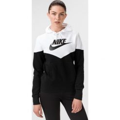 Nike Sportswear Bluza Czarny Biały. Czarne bluzy damskie Nike, m, bez wzorów, z bawełny, bez rękawów, bez kaptura. Za 223,95 zł.