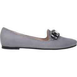 Mokasyny LADY. Szare mokasyny damskie marki Gino Rossi, ze skóry, eleganckie, na płaskiej podeszwie. Za 279,90 zł.