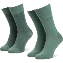 Zestaw 2 par wysokich skarpet unisex BUGATTI - 6870 Smokey Green 022. Zielone skarpetki damskie Bugatti, bez wzorów, z elastanu. Za 39,00 zł.