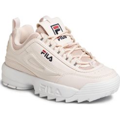 Sneakersy FILA - Disruptor Low Wmn 1010302.71Y Rosewater. Różowe półbuty damskie Fila, na co dzień, bez wzorów, ze skóry ekologicznej, bez obcasa, bez zapięcia. W wyprzedaży za 339,00 zł.