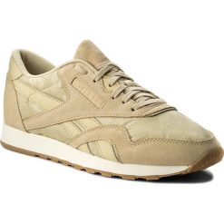 Buty Reebok - Cl Nylon Sg BS9568 Straw/Chalk. Brązowe buty sportowe męskie Reebok, z zamszu, bez zapięcia. W wyprzedaży za 199,00 zł.