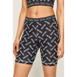 Tommy Jeans - Szorty. Niebieskie szorty damskie Tommy Jeans, s, bez wzorów, z elastanu, casualowe. W wyprzedaży za 199,90 zł.