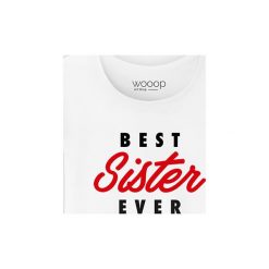 Koszulka "Best Sister Ever" w kolorze białym. Białe koszulki damskie Wooop, s, z nadrukiem, z bawełny, z okrągłym kołnierzem. W wyprzedaży za 59,95 zł.