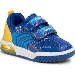 Sneakersy GEOX - J Inek B. D J949CD 0FE14 C0797 M Royal/Yellow. Niebieskie trampki chłopięce Geox, bez wzorów, ze skóry ekologicznej, na rzepy. W wyprzedaży za 209,00 zł.