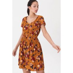 Sukienka vintage - Beżowy. Brązowe sukienki damskie House, s, bez wzorów, vintage, bez kołnierzyka, bez rękawów. Za 79,99 zł.