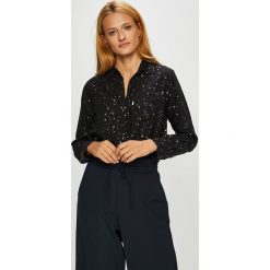 Levi's - Koszula. Czarne bluzki damskie Levi's®, na co dzień, s, bez wzorów, z wiskozy, casualowe, bez kołnierzyka, z długim rękawem. W wyprzedaży za 129,90 zł.