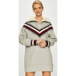 Tommy Hilfiger - Sukienka Tommy Icons. Szare sukienki damskie TOMMY HILFIGER, na co dzień, s, z nadrukiem, z elastanu, casualowe, z okrągłym kołnierzem, z długim rękawem, długie, mini, proste. W wyprzedaży za 359,90 zł.