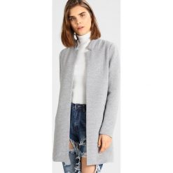 Płaszcze damskie: ONLY ONLSOHO LINK COATIGAN Żakiet light grey melange