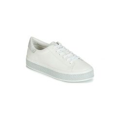 Buty S.Oliver LILIPOTI. Białe trampki i tenisówki damskie marki S.Oliver, bez wzorów, bez zapięcia. Za 219,00 zł.