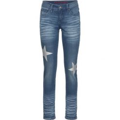 Dżinsy SKINNY z nadrukiem gwiazd bonprix niebieski "stone". Niebieskie jeansy damskie bonprix, z nadrukiem, z jeansu. Za 59,99 zł.
