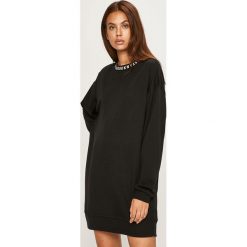 Dkny - Sukienka. Niebieskie sukienki damskie DKNY, na co dzień, s, bez wzorów, z elastanu, casualowe, z okrągłym kołnierzem, z długim rękawem, długie, mini, proste. Za 379,90 zł.