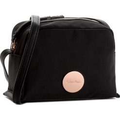 Torebka CALVIN KLEIN BLACK LABEL - Edith Small Crossbody K60K602703 001. Czarne listonoszki damskie marki Calvin Klein Black Label. W wyprzedaży za 219,00 zł.