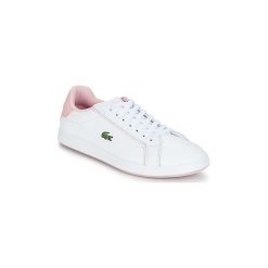 Buty Lacoste GRADUATE 119 1. Białe trampki i tenisówki damskie marki Lacoste, bez wzorów, bez zapięcia. Za 419,00 zł.