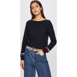 Tommy Hilfiger - Sweter. Czerwone swetry damskie TOMMY HILFIGER, s, bez wzorów, z bawełny, bez rękawów, bez kaptura. W wyprzedaży za 319,90 zł.