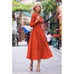 Sukienka JASMINA ORANGE. Pomarańczowe sukienki damskie Sukienka JASMINA ORANGE, s, bez wzorów, bez kołnierzyka, bez rękawów. W wyprzedaży za 79,00 zł.