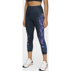 Legginsy treningowe damskie. Legginsy damskie s, bez wzorów, z dzianiny. W wyprzedaży za 129,99 zł.