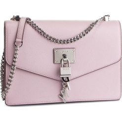 Torebka DKNY - Elissa R813H281 Lt Lavender LLV. Różowe torebki klasyczne damskie DKNY, bez wzorów, ze skóry, wizytowe, na ramię, bez dodatków. W wyprzedaży za 719,00 zł.