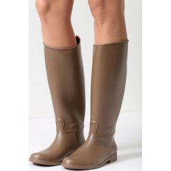 Ciemnobeżowe Kalosze Americano. Brązowe kalosze damskie marki vices, z materiału. Za 59,99 zł.