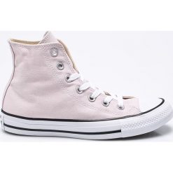 Converse - Trampki. Różowe trampki i tenisówki damskie marki Converse, z gumy, na sznurówki. W wyprzedaży za 239,90 zł.