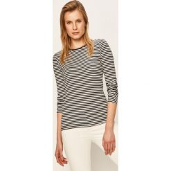 Only - Longsleeve. Niebieskie bluzki damskie ONLY, s, bez wzorów, z elastanu, z okrągłym kołnierzem. W wyprzedaży za 49,90 zł.
