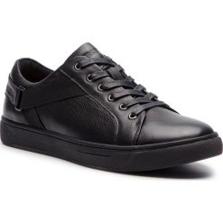 Sneakersy TOGOSHI - TG-01-01-000009 101. Czarne sneakersy męskie marki Togoshi, na co dzień, bez wzorów, ze skóry, eleganckie, bez zapięcia. W wyprzedaży za 329,00 zł.