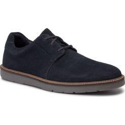 Półbuty CLARKS - Grandin Plain 261453127 Navy. Niebieskie półbuty męskie Clarks, na co dzień, bez wzorów, z zamszu, eleganckie, bez zapięcia. W wyprzedaży za 229,00 zł.