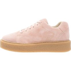 Trampki damskie slip on: Zign Tenisówki i Trampki nude