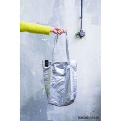 Torebki klasyczne damskie: TOTE#3 silver wrinkles
