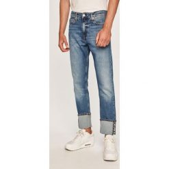 Calvin Klein Jeans - Jeansy CKJ 026. Niebieskie jeansy męskie Calvin Klein Jeans, bez wzorów. W wyprzedaży za 399,90 zł.