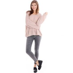 Spodnie - 42-6092 GRIGI. Szare spodnie damskie Unisono, s, z elastanu, z standardowym stanem. Za 69,00 zł.