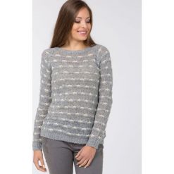 Swetry klasyczne damskie: Sweter z wyszywanym wzorem