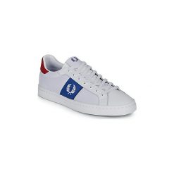 Buty Fred Perry LAWN LEATHER / MESH. Białe trampki męskie Fred Perry, bez wzorów, z meshu, bez zapięcia. Za 439,00 zł.