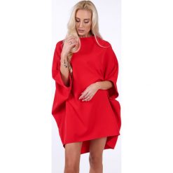 Czerwona elegancka sukienka oversize 0215. Czerwone sukienki damskie Fasardi, s, bez wzorów, eleganckie, bez kołnierzyka, bez rękawów, oversize. Za 189,00 zł.