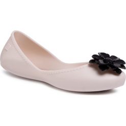 Baleriny ZAXY - Start Flower Fem 82850 Off White 51485 FF285068. Brązowe baleriny damskie Zaxy, bez wzorów, z tworzywa sztucznego, klasyczne, bez obcasa, bez zapięcia. W wyprzedaży za 109,00 zł.