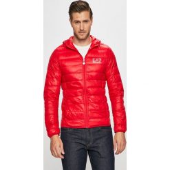 EA7 Emporio Armani - Kurtka puchowa. Czerwone płaszcze męskie EA7 Emporio Armani, xl, bez wzorów, z materiału, krótkie, z kapturem. Za 699,90 zł.