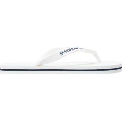 Emporio Armani Japonki Biały. Białe klapki męskie Emporio Armani, w paski, z materiału. Za 206,95 zł.
