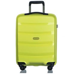 Walizka "Acapulco" w kolorze limonkowym - 35 l. Zielone walizki Puccini, bez wzorów, z materiału. W wyprzedaży za 189,95 zł.