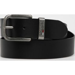 Tommy Jeans - Pasek skórzany. Czarne paski męskie Tommy Jeans, w paski, z jeansu. W wyprzedaży za 159,90 zł.