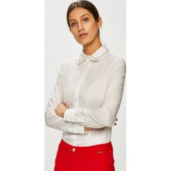 Liu Jo - Koszula. Białe bluzki damskie marki Liu Jo, bez wzorów, z elastanu, z włoskim kołnierzykiem, z długim rękawem. Za 679,90 zł.