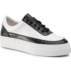 Sneakersy EVA MINGE - EM-40-07-000776 146. Białe półbuty damskie Eva Minge, na co dzień, bez wzorów, ze skóry, bez obcasa, na płaskiej podeszwie, bez zapięcia. W wyprzedaży za 379,00 zł.