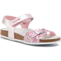 Sandały GEOX - J Adriel G. B J928MB 0NF04 C8008 D Pink/Pink. Różowe sandały dziewczęce Geox, ze skóry ekologicznej, bez zapięcia. W wyprzedaży za 149,00 zł.