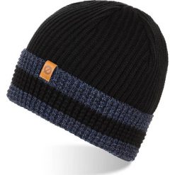 Czapka męska zimowa beanie Brodrene CZ15 - czarny / granatowy. Niebieskie czapki męskie Brødrene, na zimę, bez wzorów, ze skóry. Za 39,99 zł.