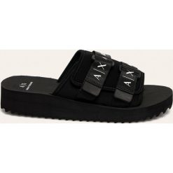Armani Exchange - Klapki. Czarne kapcie męskie Armani Exchange, z materiału. Za 429,90 zł.